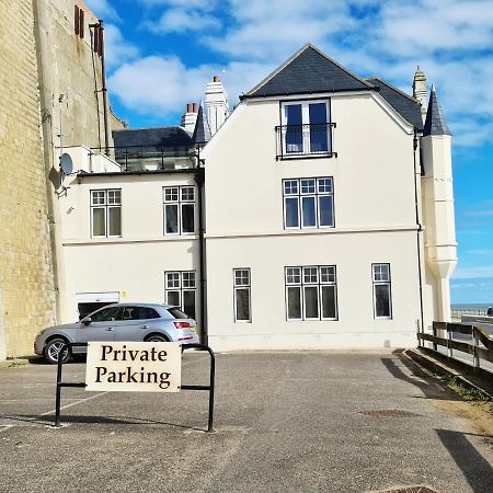 Shore Thing Beachfront Apartment Ramsgate - Sleeps 4 Екстер'єр фото